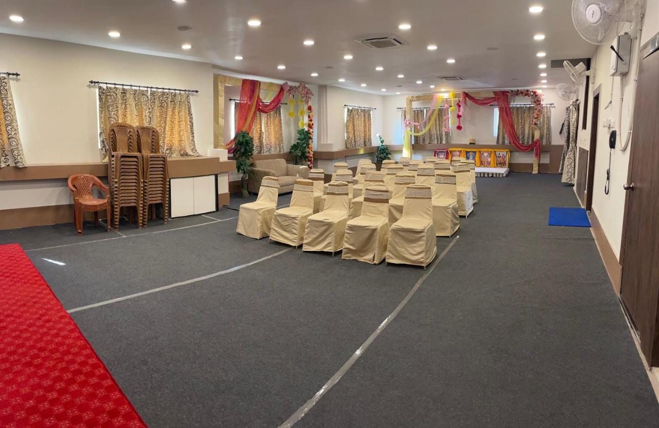 होटल Bandhan Residency 3*